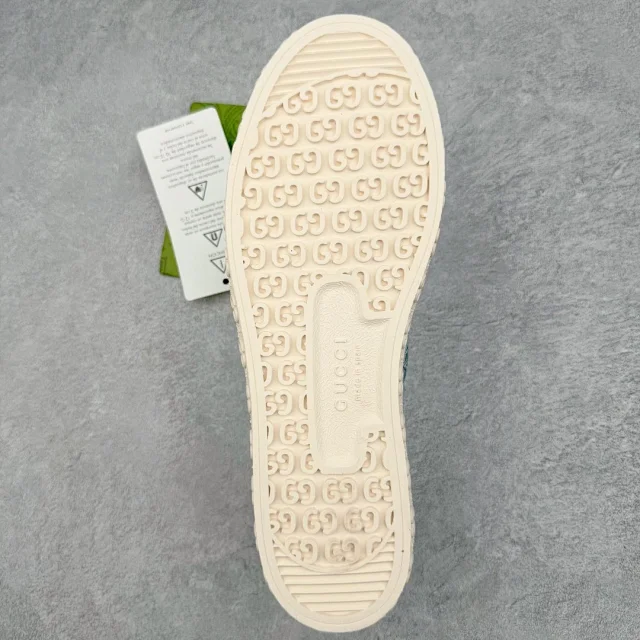 Gucci Sneakers Low-Top GG Canvas product detail image 18
