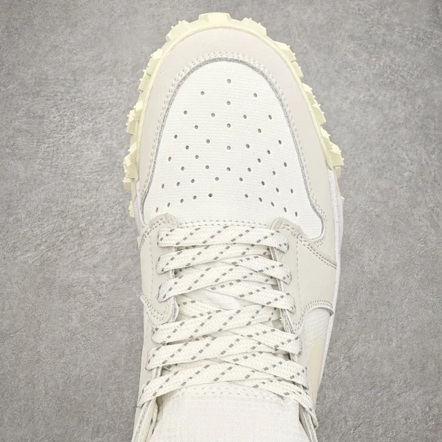 Nike Sneakers Low-Top Trail with Lug Outsole product detail image 31