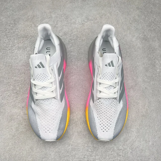 Adidas Sneakers Ultraboost 5X product detail image 2