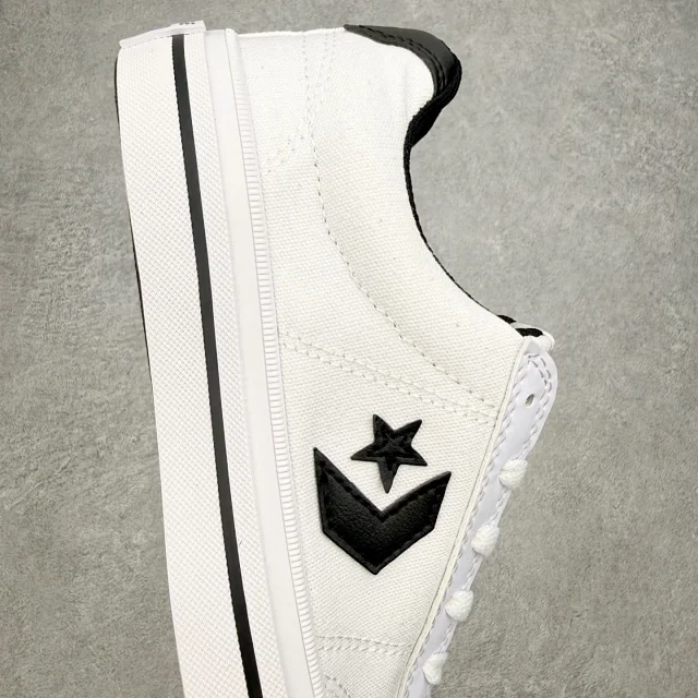 Converse Sneakers Low-Top Canvas Star-and-Chevron product detail image 33