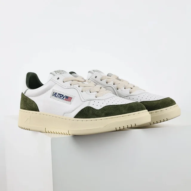 Autry Sneakers Medalist low-top leather product detail image 48