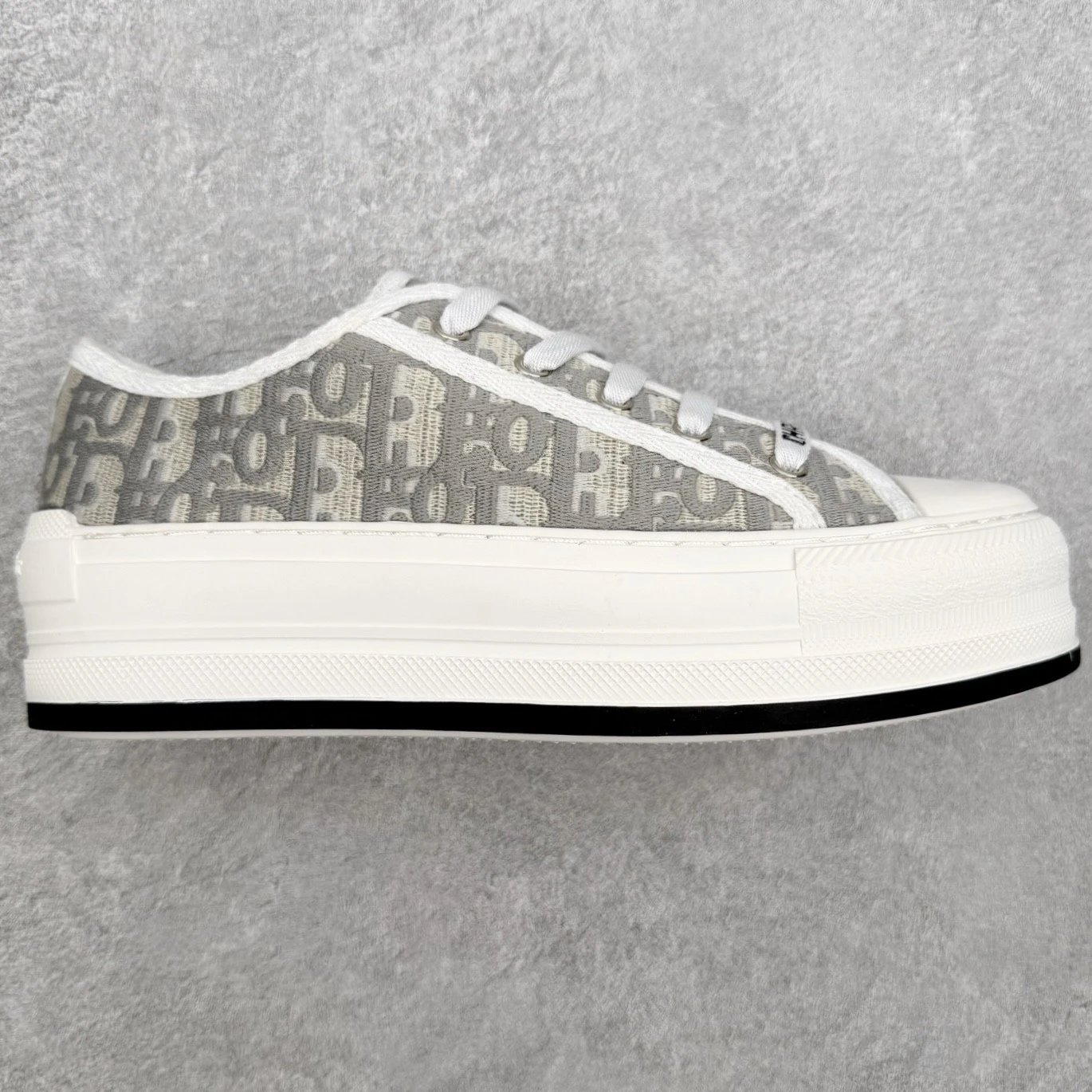 Dior Sneakers Low-Top Platform Canvas with Frayed Logo Strap — Gray Embroidery
