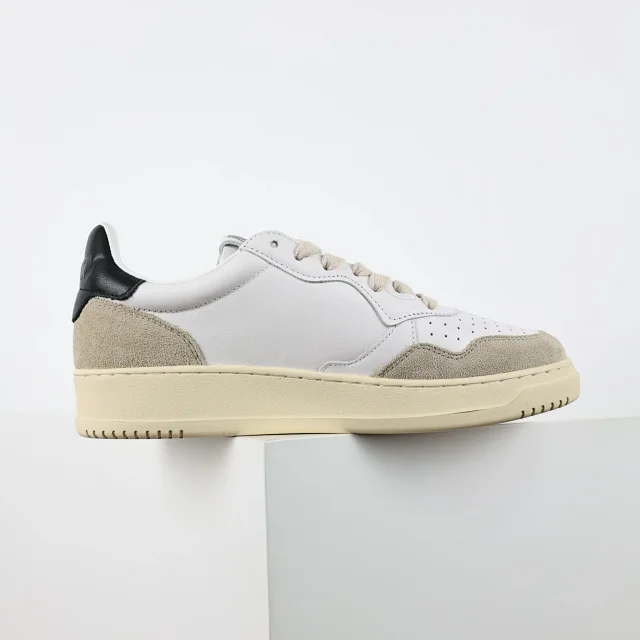 Autry Sneakers Medalist low-top leather product detail image 61