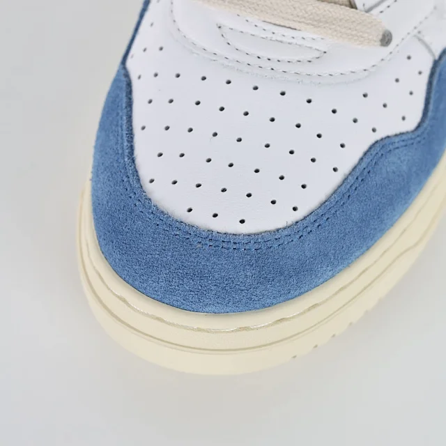 Autry Sneakers Medalist low-top leather product detail image 41