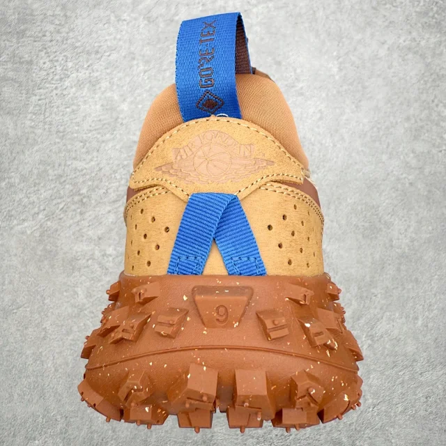 Nike Sneakers Low-Top Trail with Lug Outsole product detail image 44