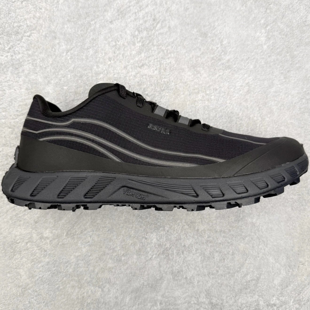 Norda Sneakers 002 Trail Running — Black