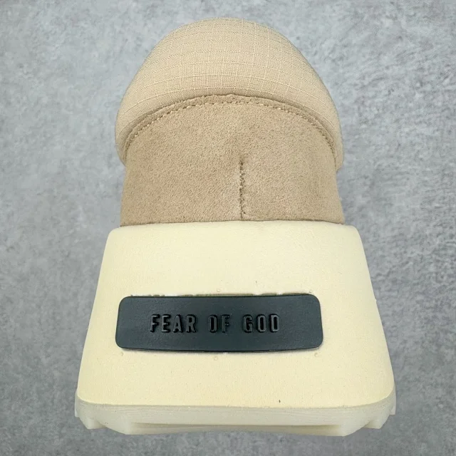 Adidas Sneakers Low-Top Three-Stripe Platform product detail image 17