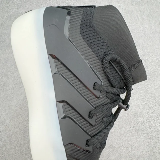 Adidas Sneakers Low-Top Three-Stripe Platform product detail image 51