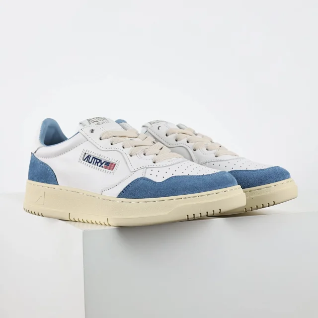 Autry Sneakers Medalist low-top leather product detail image 39