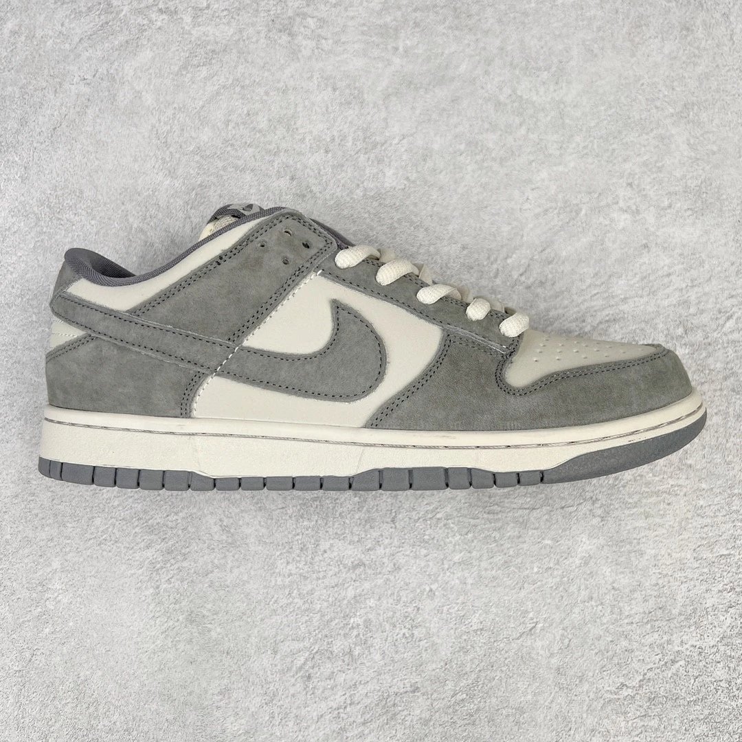 Nike Sneakers Dunk Low — Grayish white
