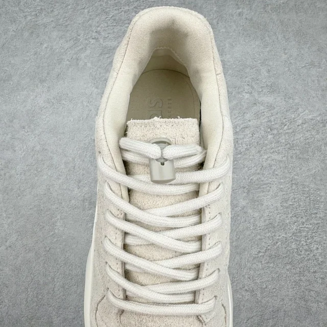 Adidas Sneakers Low-Top Three-Stripe Platform product detail image 41