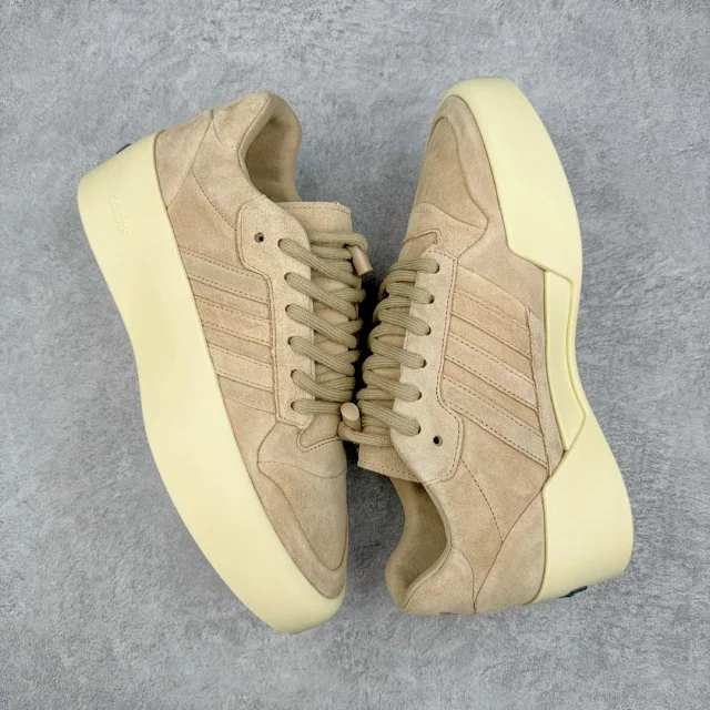 Adidas Sneakers Low-Top Three-Stripe Platform product detail image 30