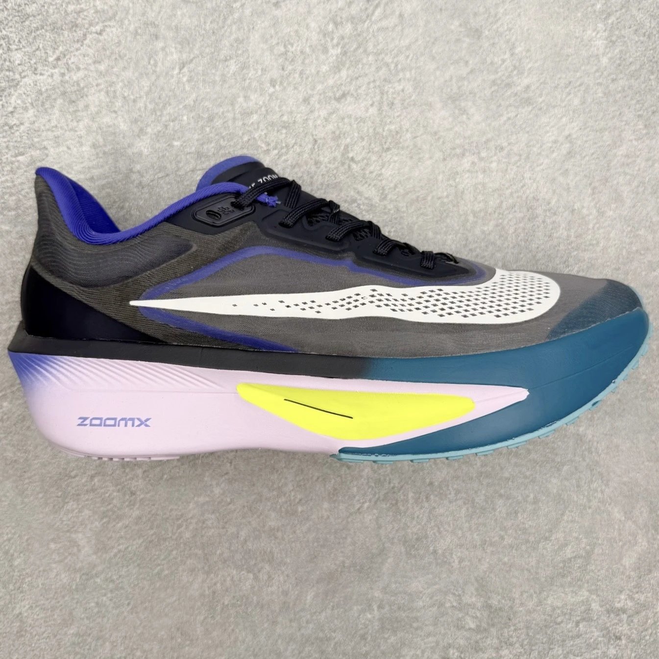 Nike Sneakers ZoomX running — Black and blue