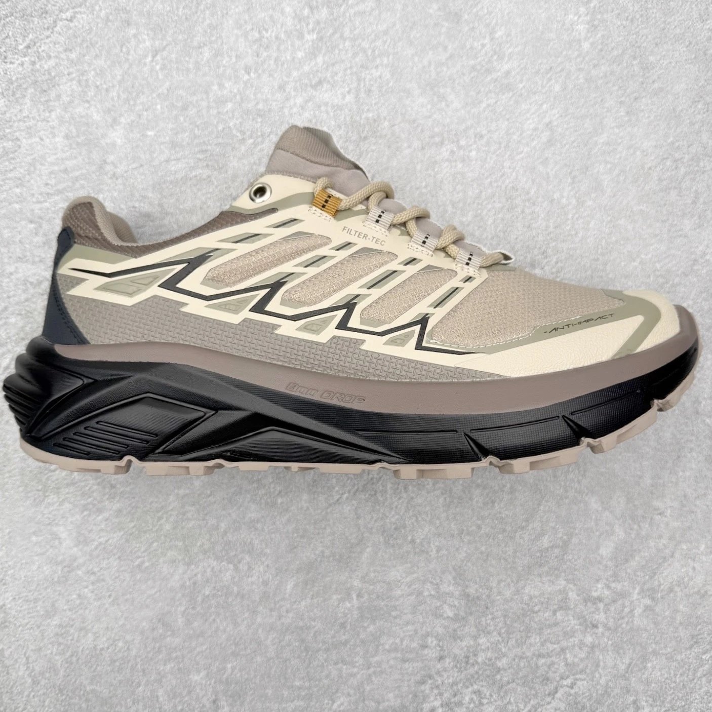 Unbranded Sneakers Low-Top Trail with Lug Sole — Brown