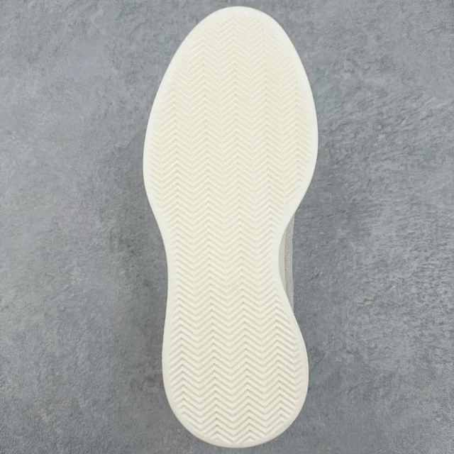 Adidas Sneakers Low-Top Three-Stripe Platform product detail image 44