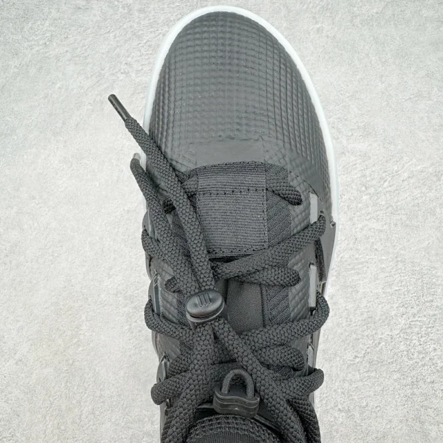 Adidas Sneakers Low-Top Three-Stripe Platform product detail image 49