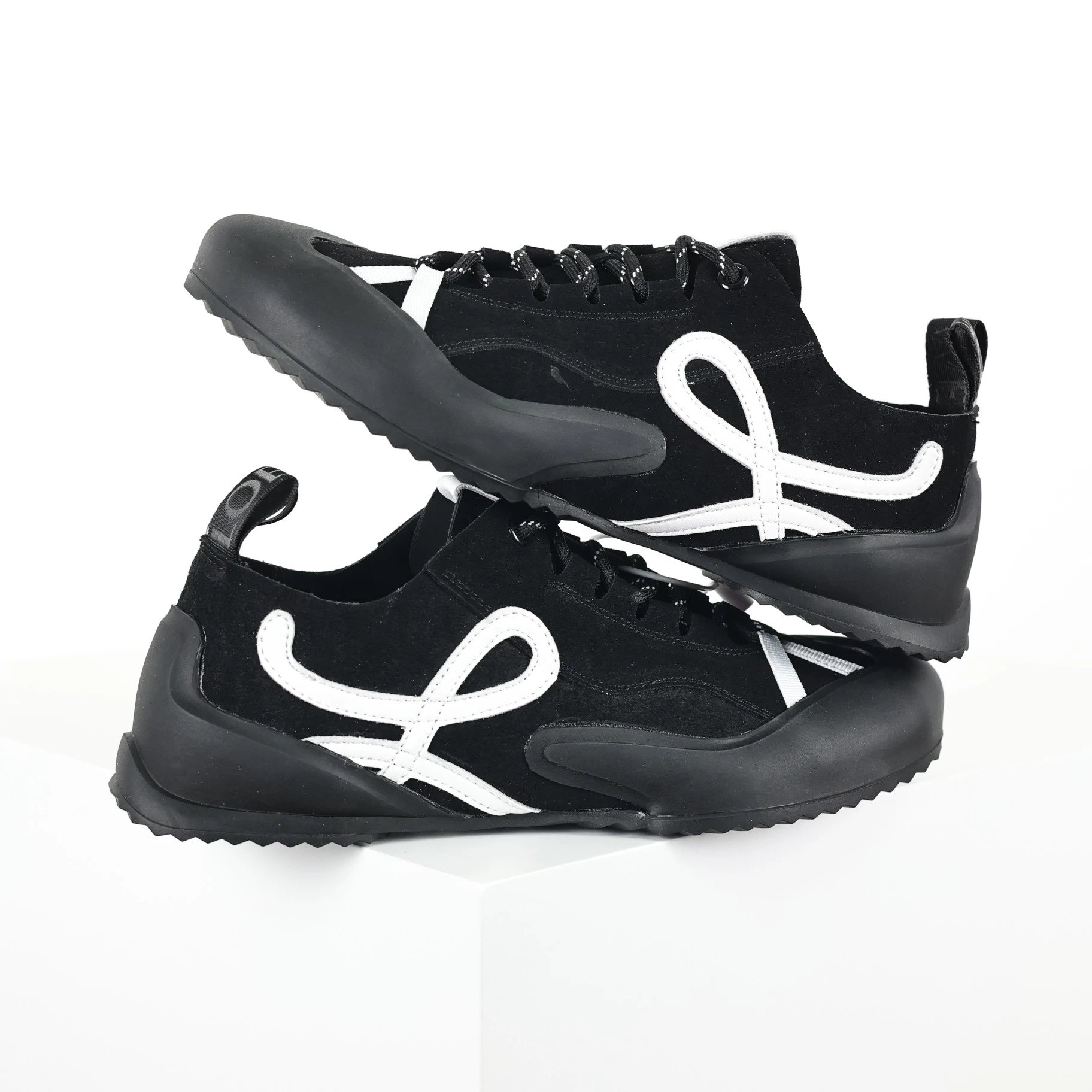 Loewe Sneakers Low-top suede lace-up with logo appliqué — Black