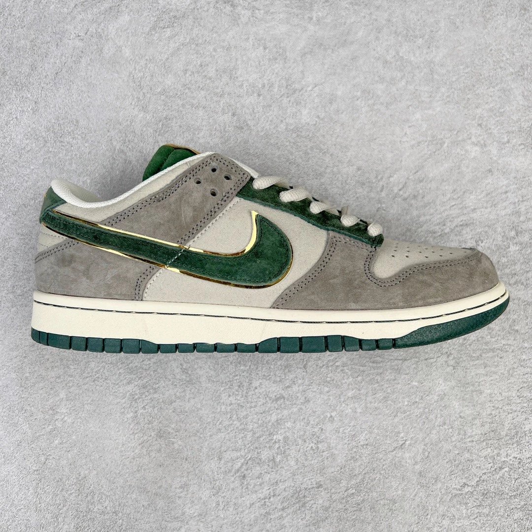 Nike Sneakers Dunk Low — Gray-green