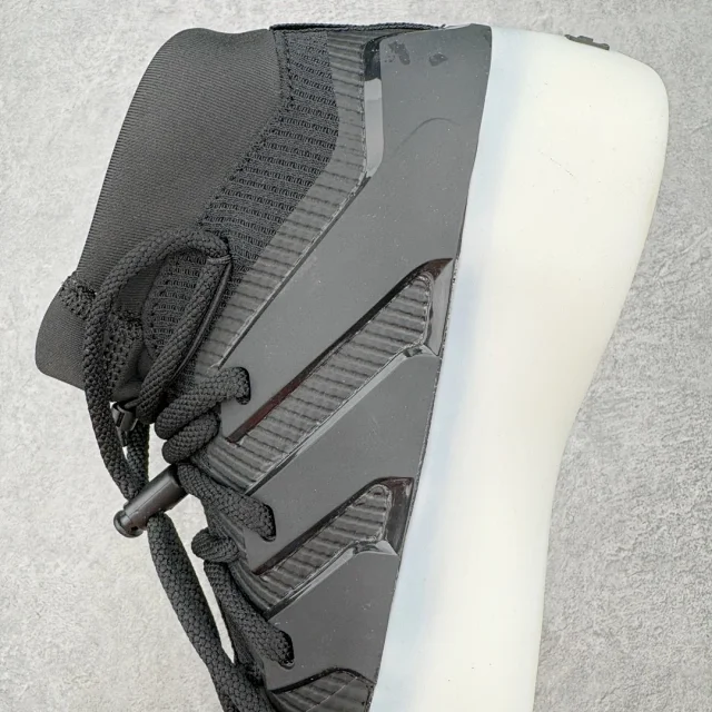 Adidas Sneakers Low-Top Three-Stripe Platform product detail image 52