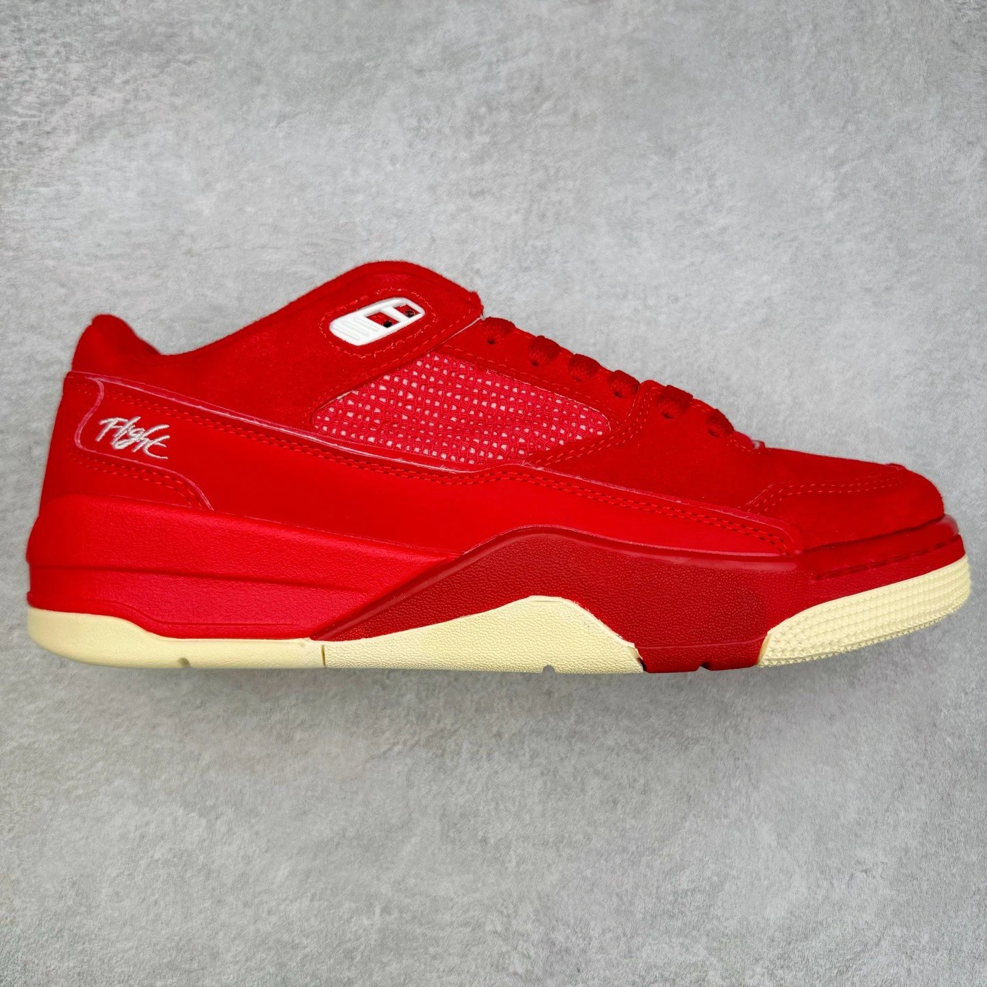 Jordan Sneakers Flight Court — Red