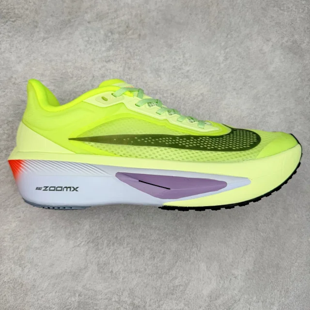 Nike Sneakers ZoomX low-top running with mesh upper and thick foam sole product detail image 55