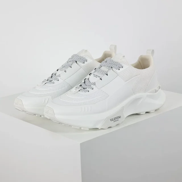 Valentino Garavani Sneakers Freedots product detail image 11