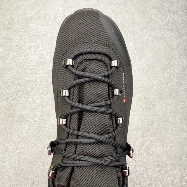 LOEWE Lace-up sneakers with cushioned hollow sole product detail image 4