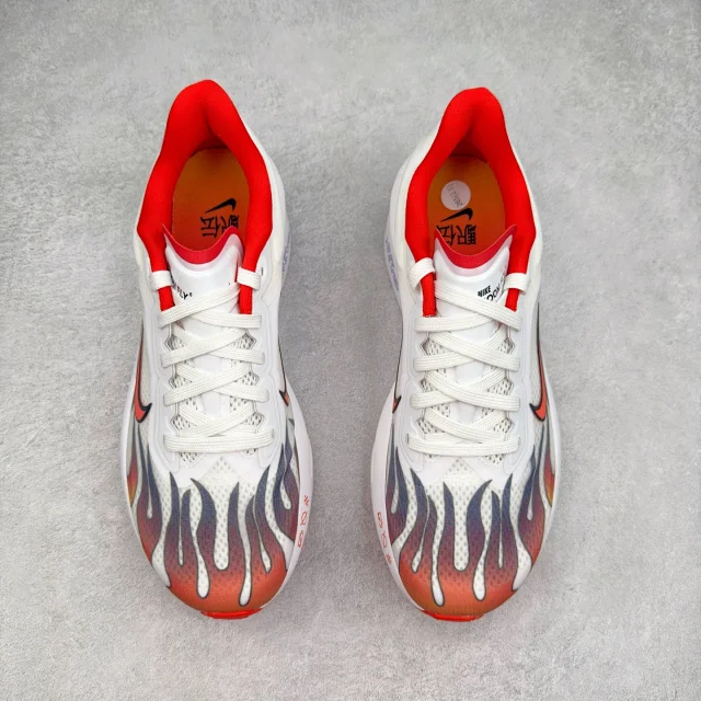 Nike Sneakers ZoomX low-top running with mesh upper and thick foam sole product detail image 47
