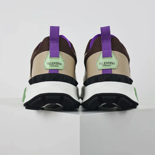 Valentino Garavani Sneakers Freedots product detail image 35