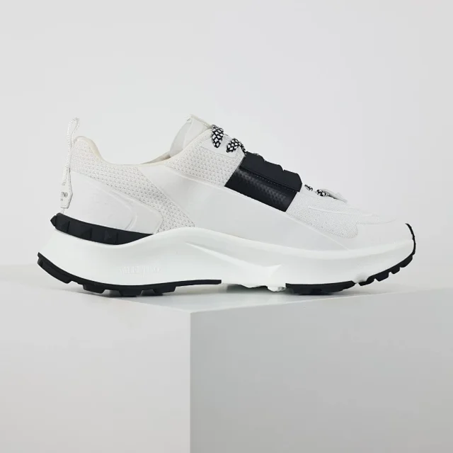 Valentino Garavani Sneakers Freedots product detail image 25