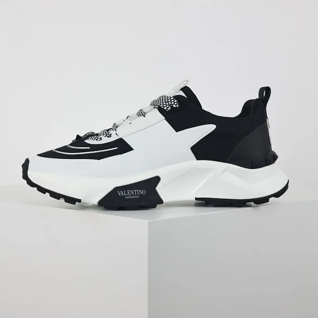 Valentino Garavani Sneakers Freedots product detail image 9