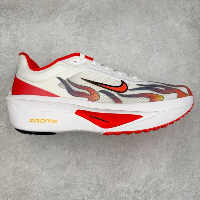 Nike Sneakers ZoomX low-top running with mesh upper and thick foam sole product detail image 46
