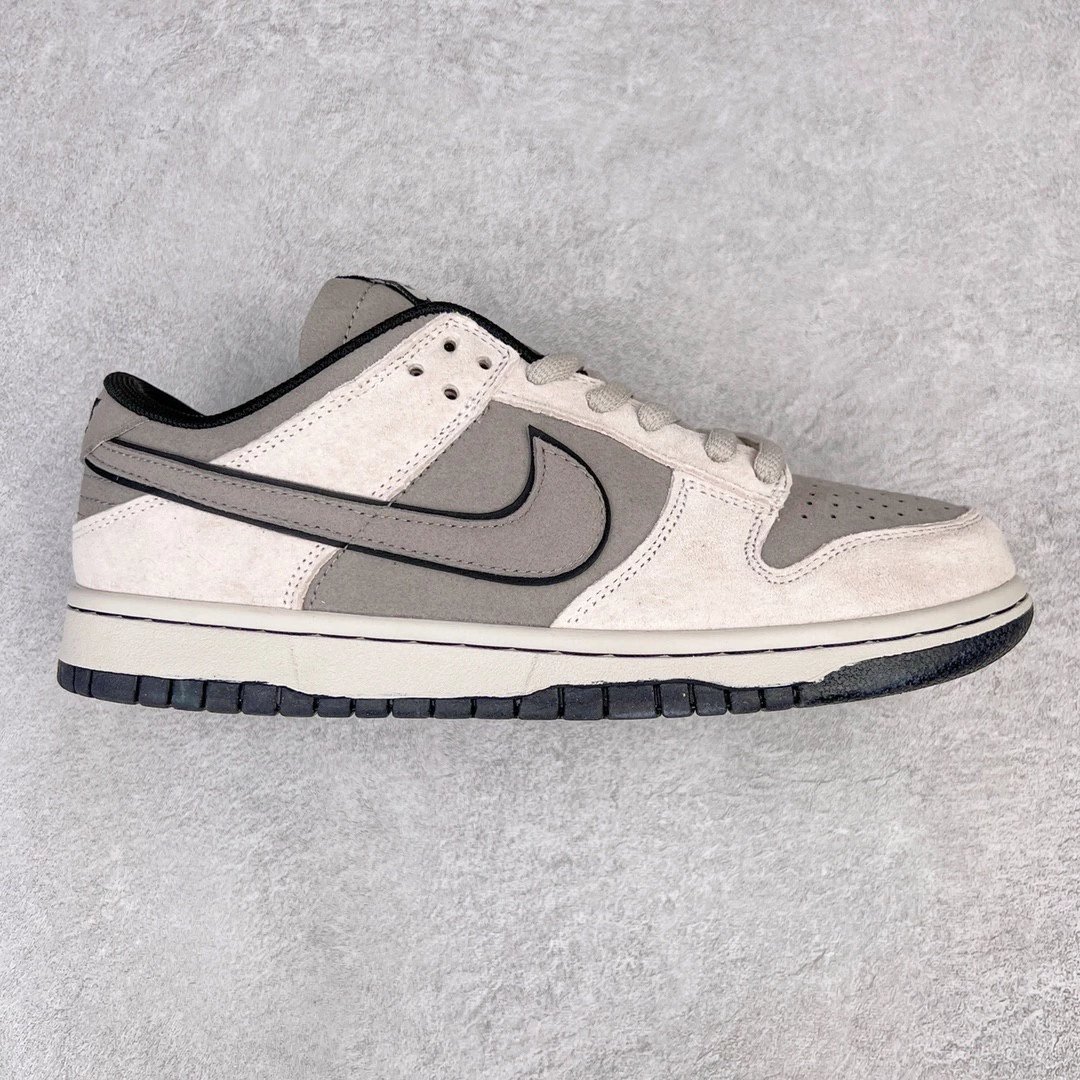 Nike Sneakers Dunk Low — Gray-brown