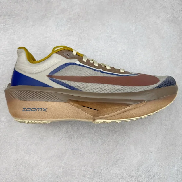 Nike Sneakers ZoomX low-top running with mesh upper and thick foam sole product detail image 19