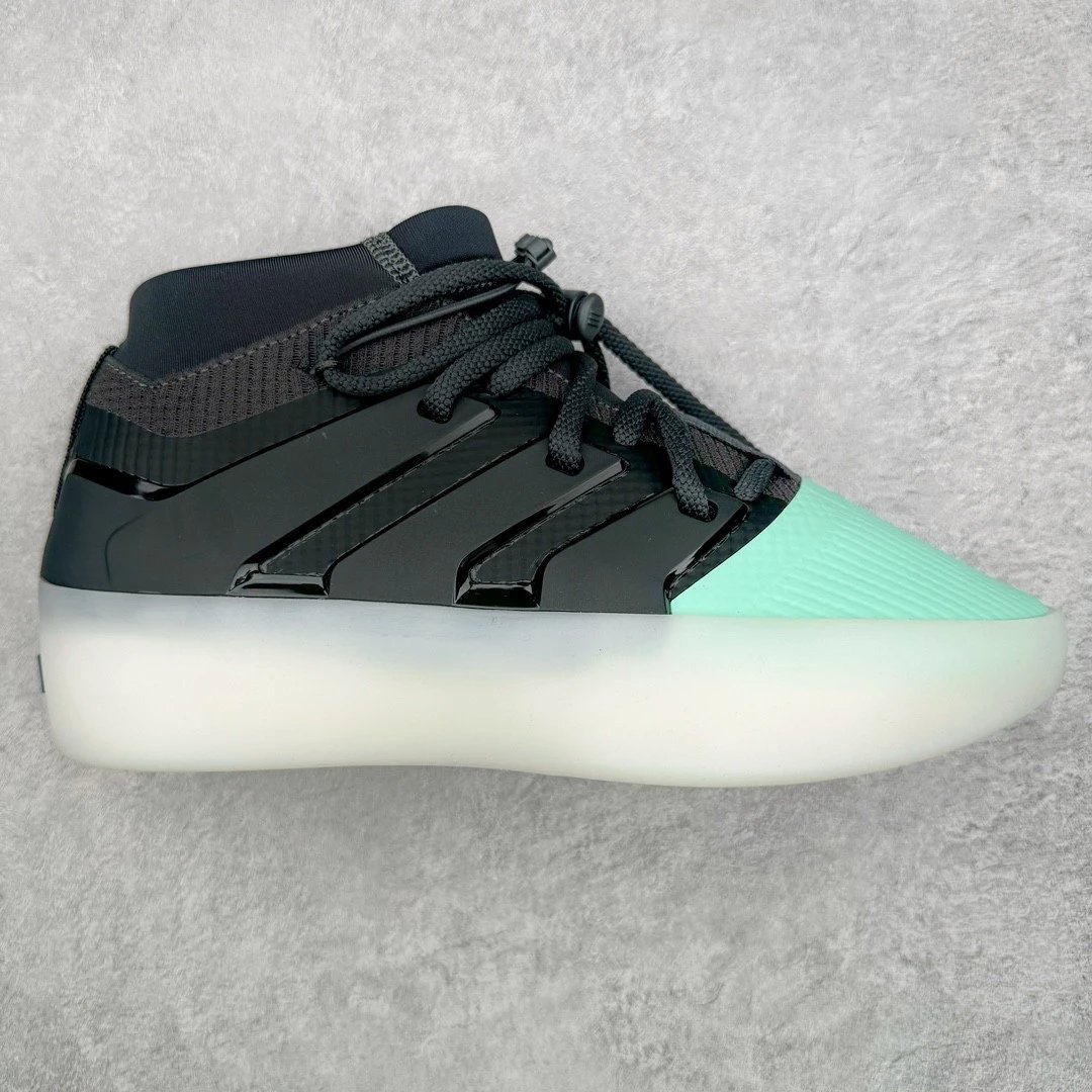 Adidas Sneakers Low-Top Three-Stripe Platform — Black and green