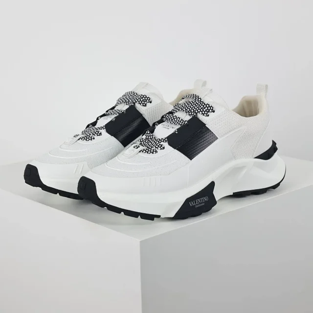 Valentino Garavani Sneakers Freedots product detail image 20