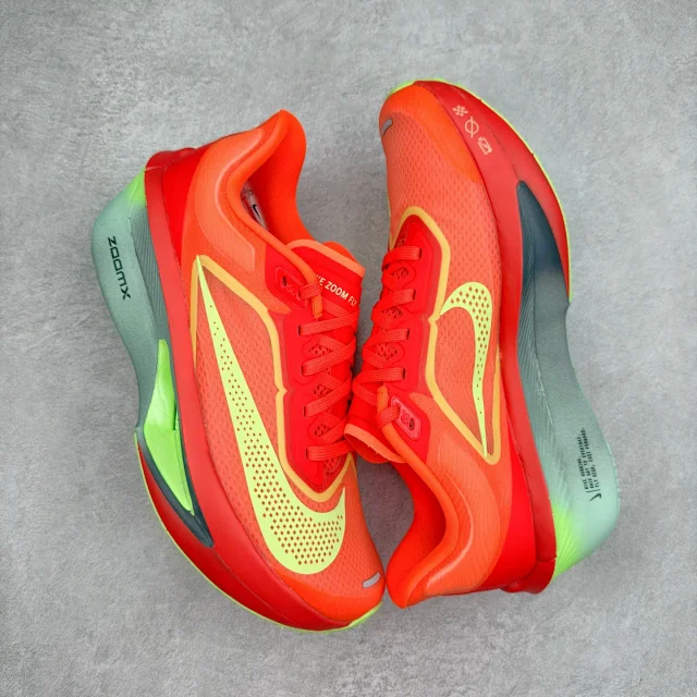 Nike Sneakers ZoomX low-top running with mesh upper and thick foam sole product detail image 12