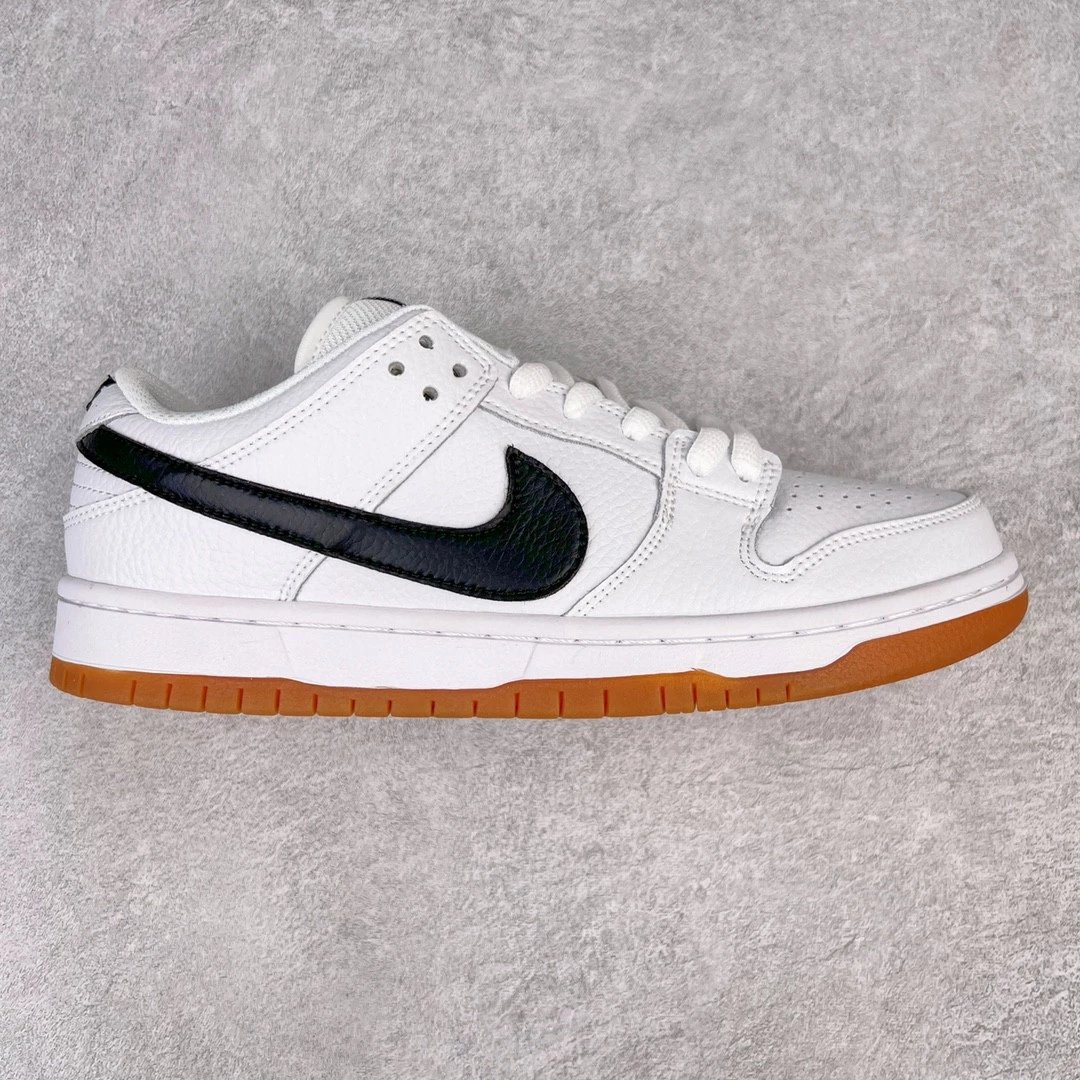 Nike Sneakers Dunk Low — White with a black hook