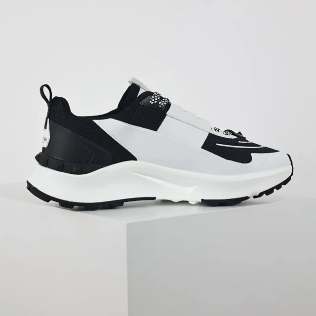 Valentino Garavani Sneakers Freedots product detail image 7