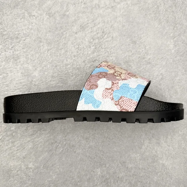 Gucci Slippers Logo-Pattern Lug-Sole Slide product detail image 46