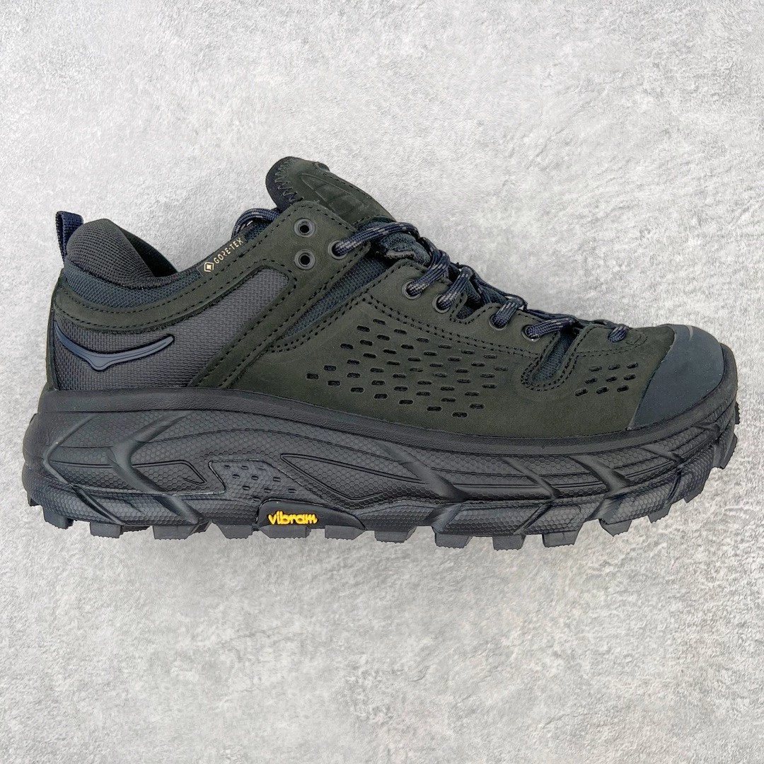 HOKA Sneakers Low-Top Trail with Lugged Vibram Soles — Black-green