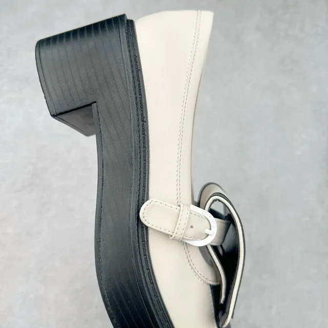 Chanel High Heels Platform Buckle Loafers product detail image 6