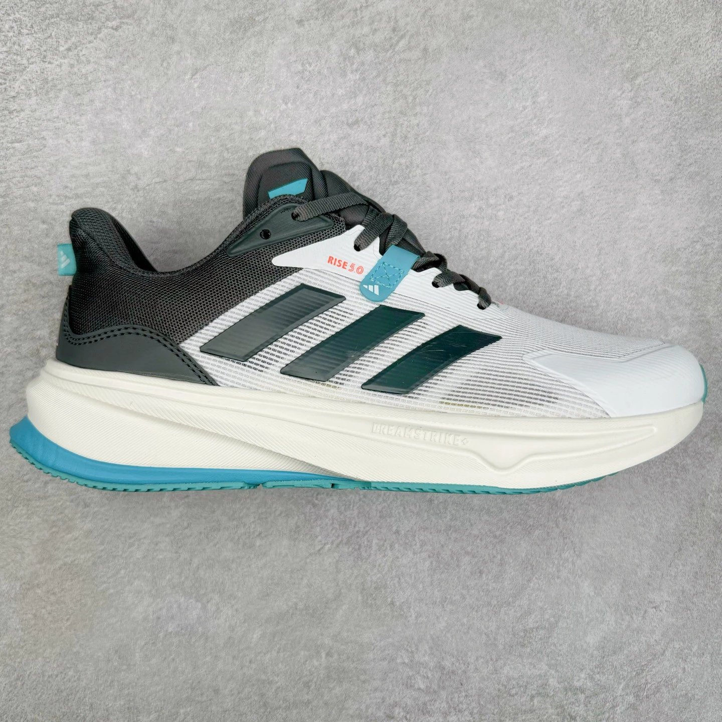 Adidas Sneakers Supernova Rise 5.0 Running Shoes — Gray, white, and blue