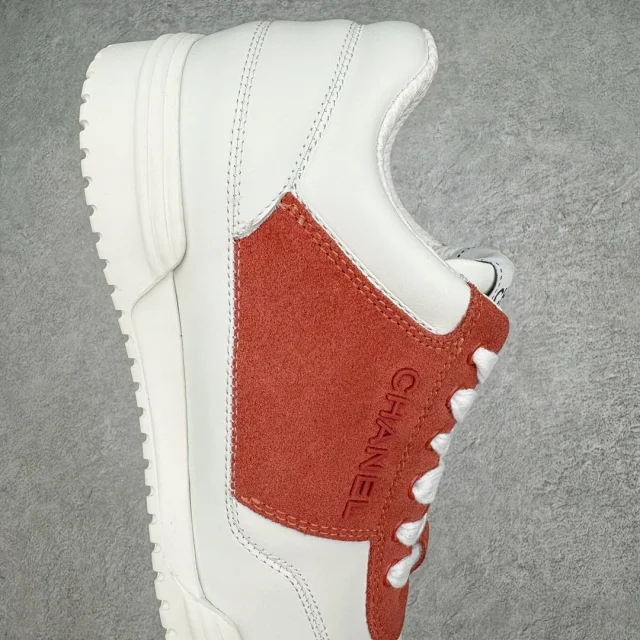 Chanel Sneakers Suede Panel Lace-Up product detail image 33