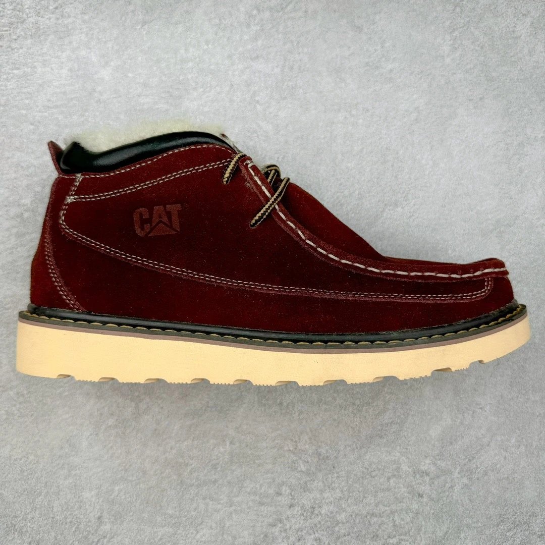 CAT Boots Moc-Toe Chukka — Wine red velvet