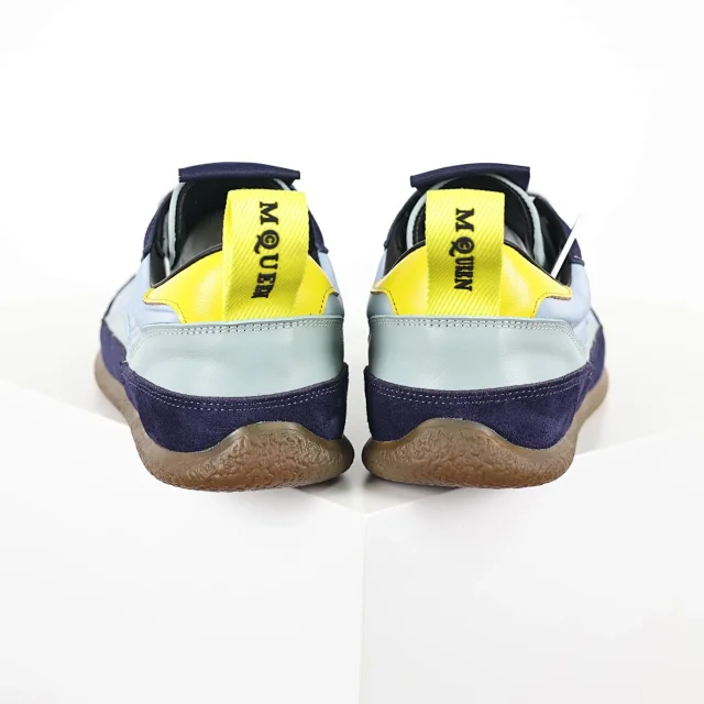 Alexander McQueen Sneakers Low-Top Nylon and Suede with Rear Pull Tabs product detail image 17