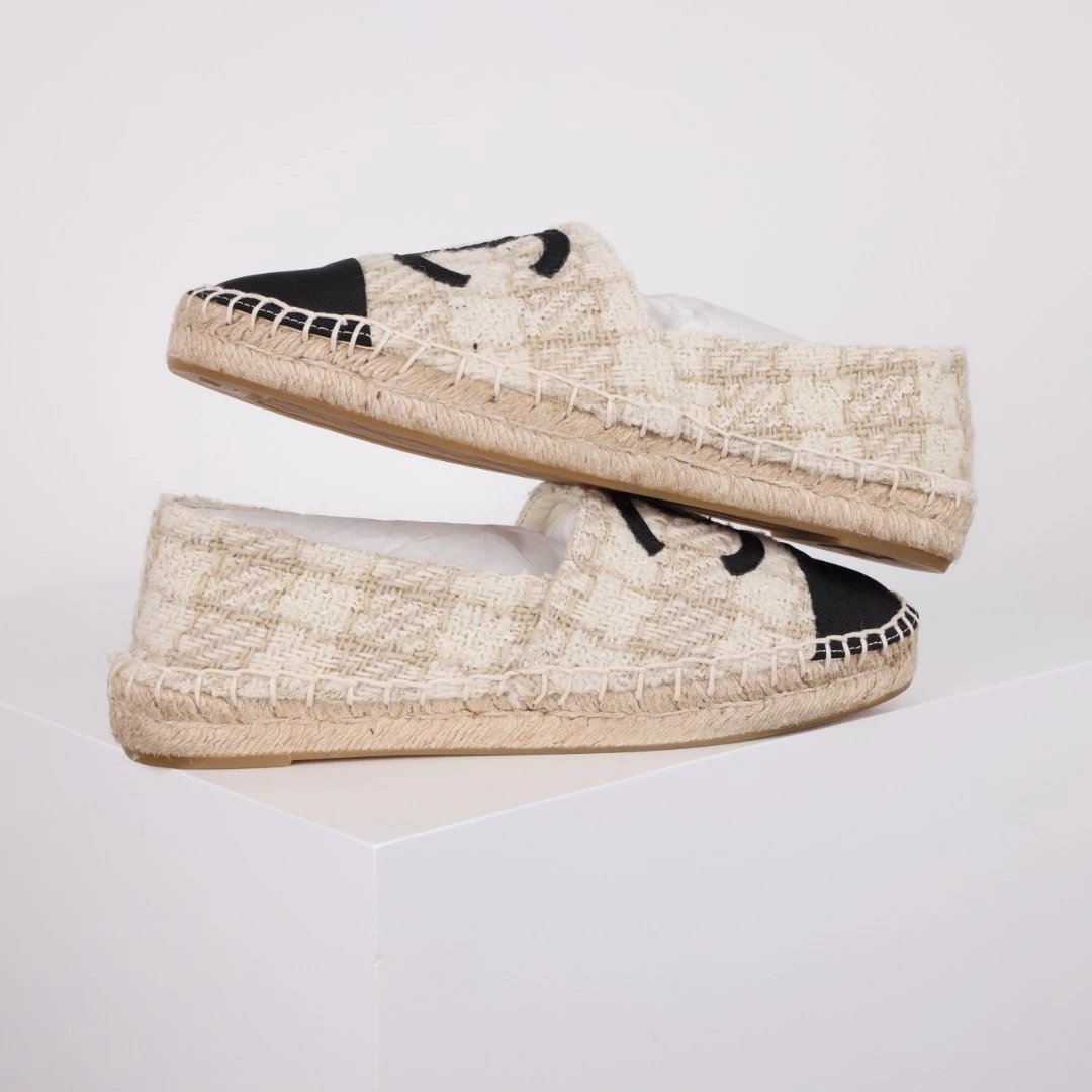 Chanel Casual Shoes Espadrille Slip-On — Beige plaid