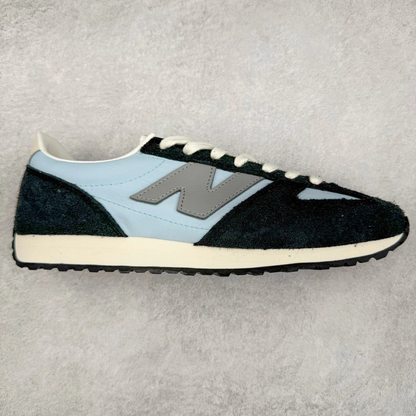 New Balance Sneakers 471 low-top suede and textile — Black and blue