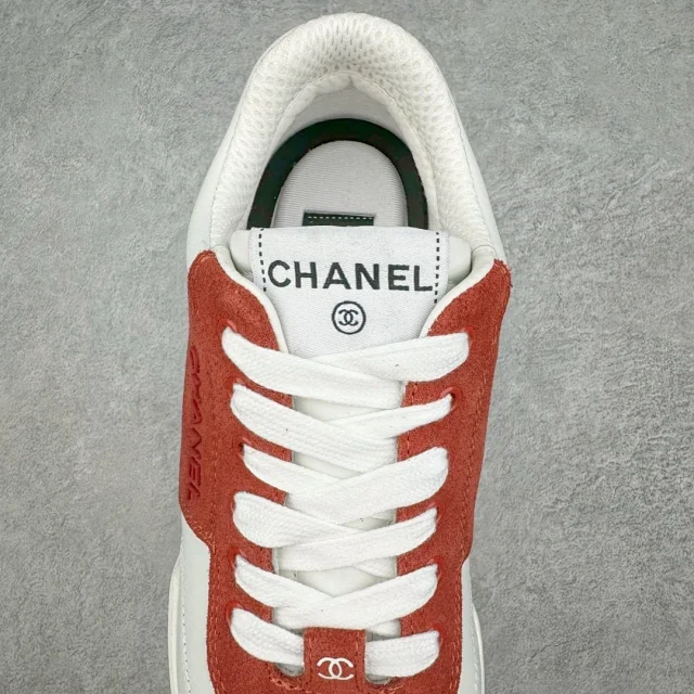 Chanel Sneakers Suede Panel Lace-Up product detail image 32