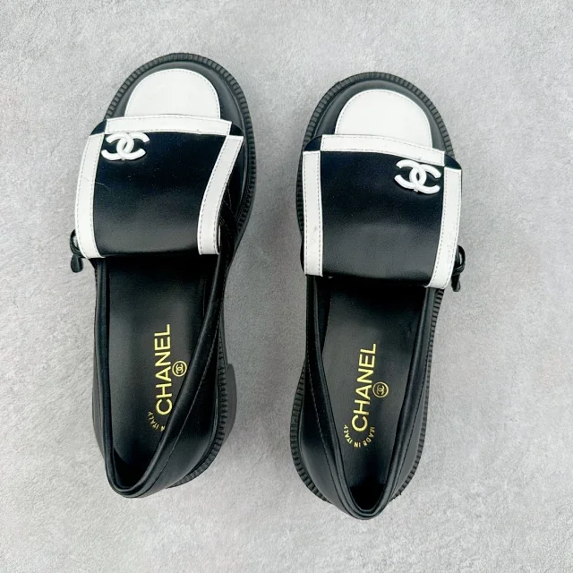 Chanel High Heels Platform Buckle Loafers product detail image 12